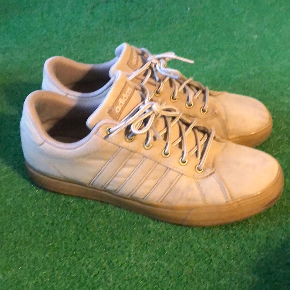 Adidas brown / tan casual shoes